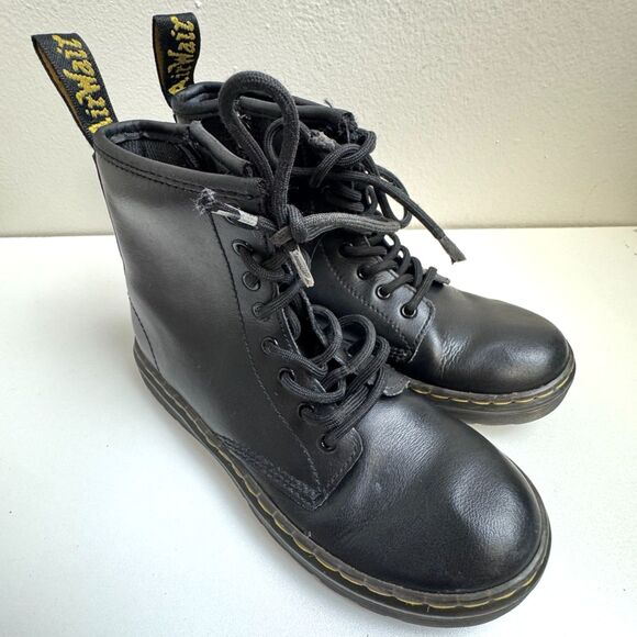 Doc Dr. Martens 1460 Combat Boot 8-Eye Smooth Leather Kids  display picture 2